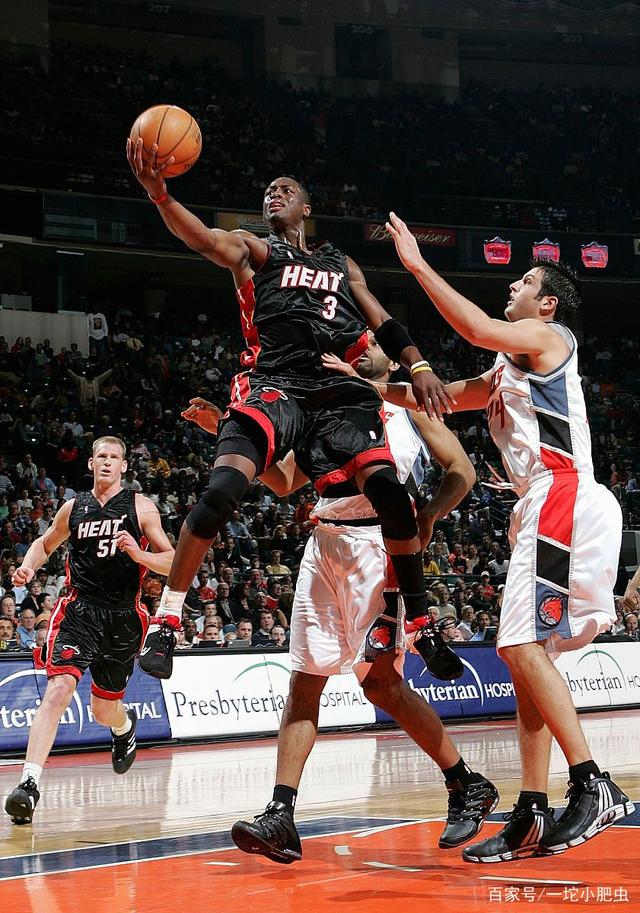 体育视频直播-体操小组赛，三湘闪电队与云贵玄武队翻盘，阵地战处理得当！球迷期待下一战